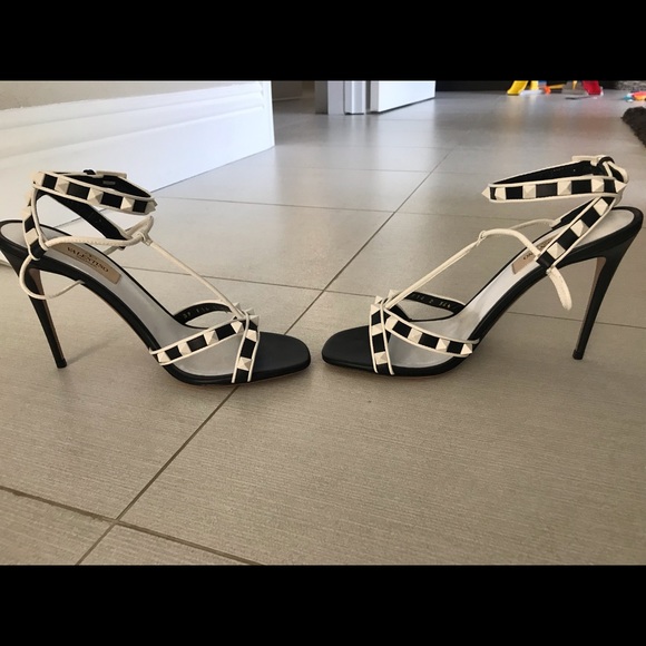NEW Valentino Garavani Rockstud Sandals 36.5 - Picture 7 of 14